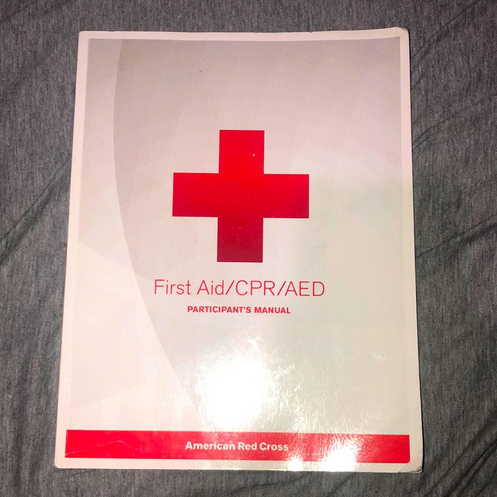 First Aid/CPR/AED Participants Manual